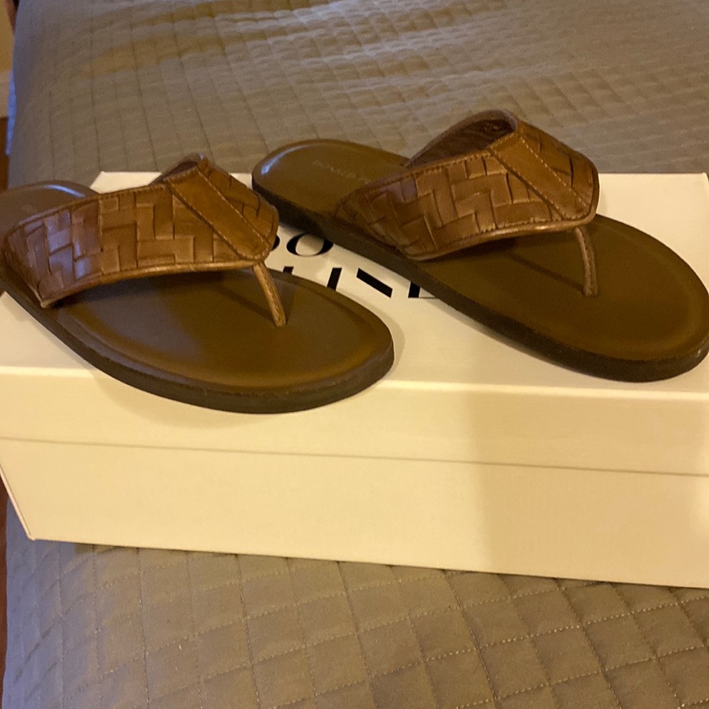 Donald Pliner Men’s Woven Leather Flip Flops